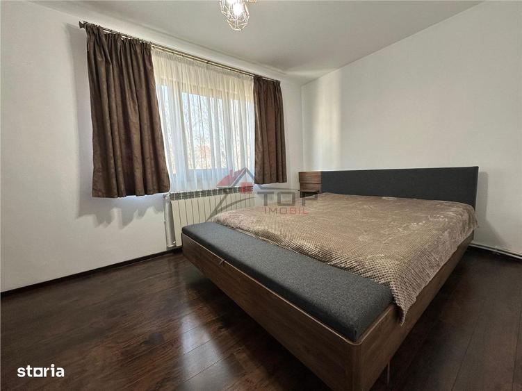 Inchiriere Apartament 3 camere Decomandat Podu Ros - Palas - 15