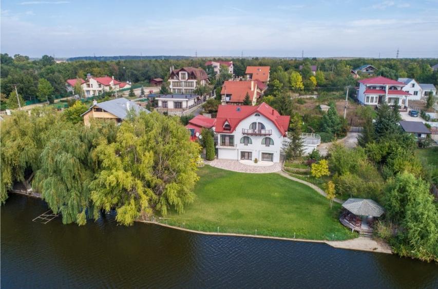 Vila de lux, 427 mp utili si 2313 mp teren, pe malul lacului (Cociova) Balotesti - 1