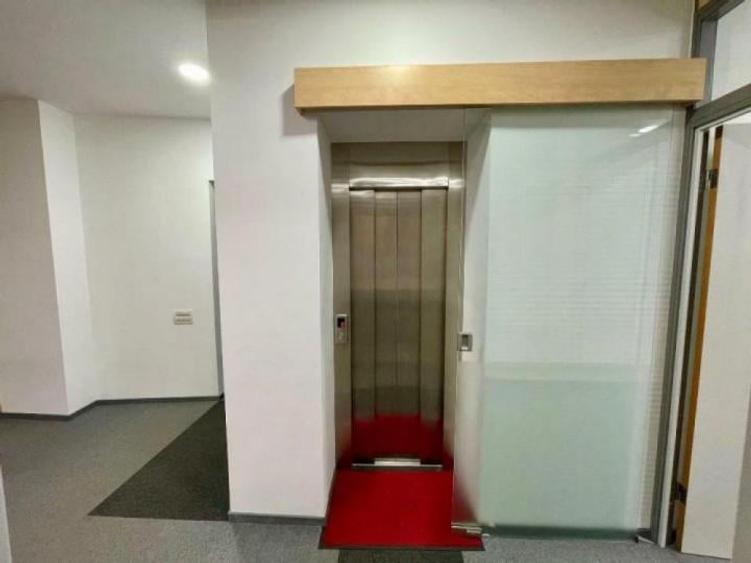 Aviatiei imobil Office ultramodern - Suprafata construita: 350 mp - 6