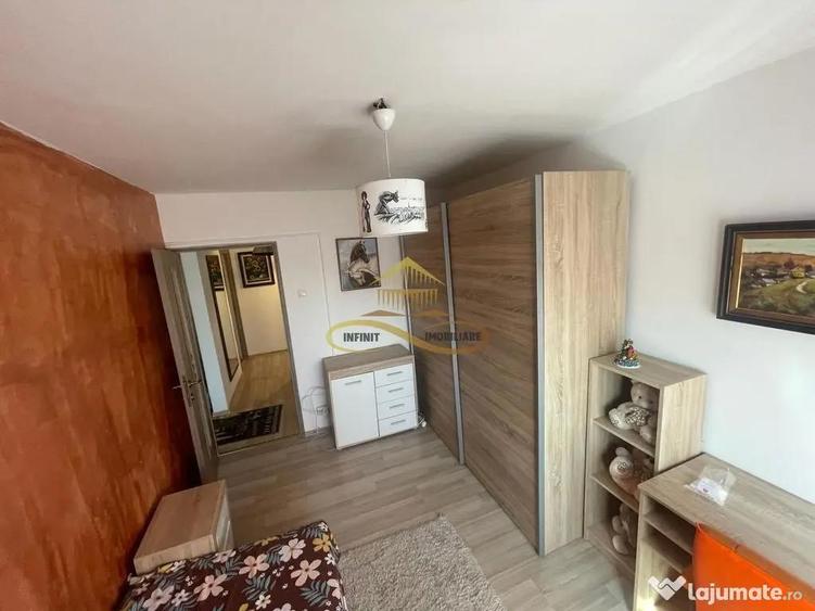 Apartament cu 3 camere decomandate! - 1