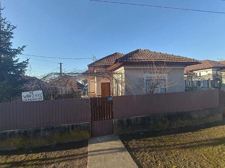 Casa de vanzare - 1
