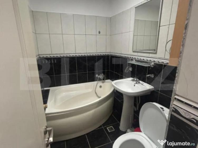 Apartament 2 camere, 63 mp, zona Micro 11 - 12