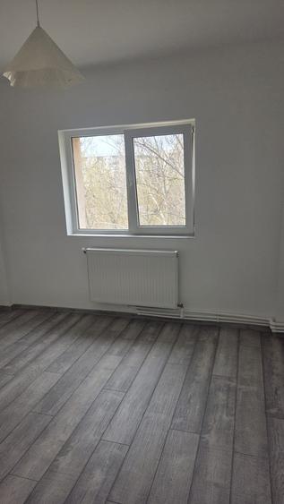 Apartament 2 camere de vânzare Gorjului - 1