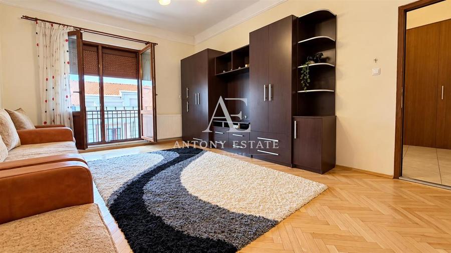 Apartament cu 2 camere decomandat în Ultracentral
