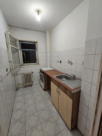 Garsonieră ideală pentru investiție, zona Gorjului- Moinesti, 200 m de metrou ! - 9