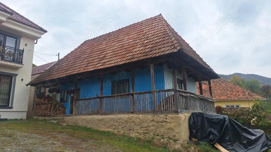 Casa rustica de vanzare - 1