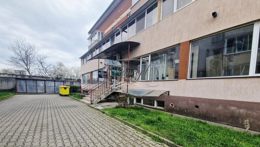 Apartament compact cu acces independentin apropiere de Sanex - 1