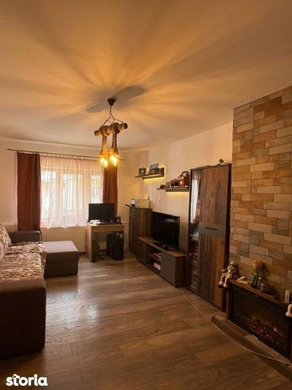 Apartament vanzare 2 camere Rasnov, Centru Nord - 1