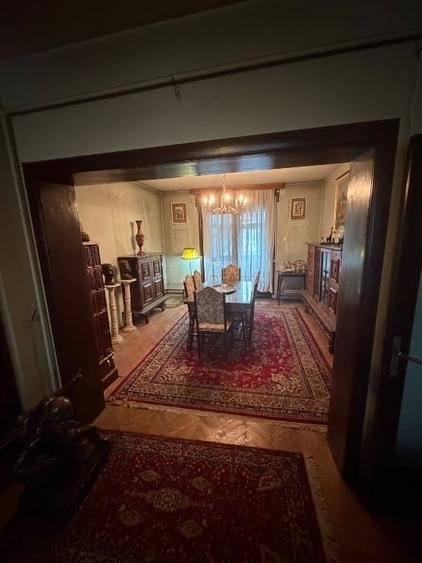 Apartament  3 camere cu garaj ultracentral - 1