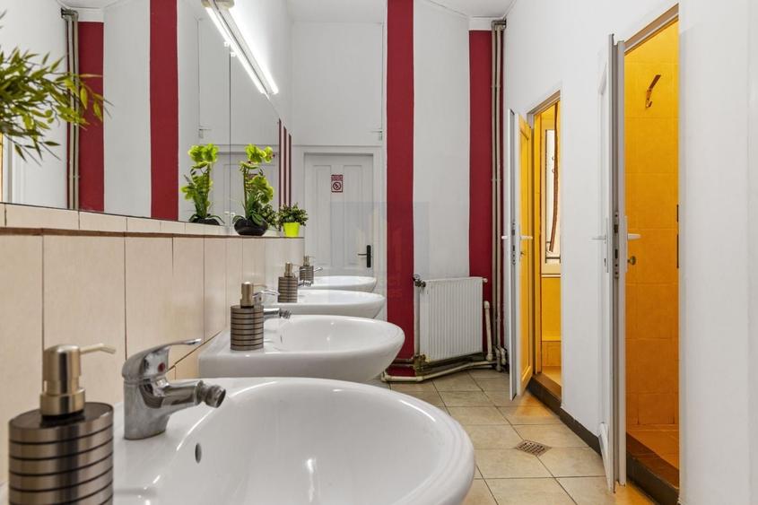 Casa | 8 Camere | Central | Hostel | Inchiriere *Calea Plevnei* - 10