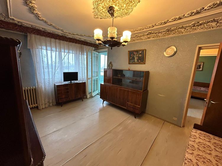 Titan 2 Camere Etaj 7 50 Mp 1 Min Parc Titanii 5 Min Metrou Gata De Renovare - 1