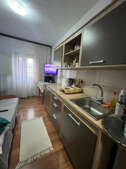 De vânzare – Apartament 2 camere, decomandat, 55 mp – 57500 € negociabil - 5