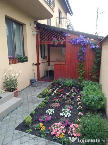 Otopeni, proprietar, vine doua vile in duplex - 4