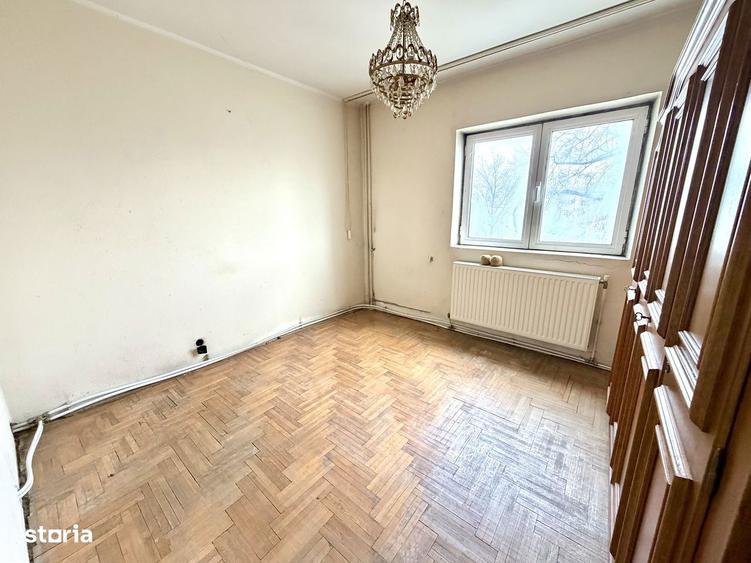 3 camere, 73 mp, et.3, Tipografilor - 2