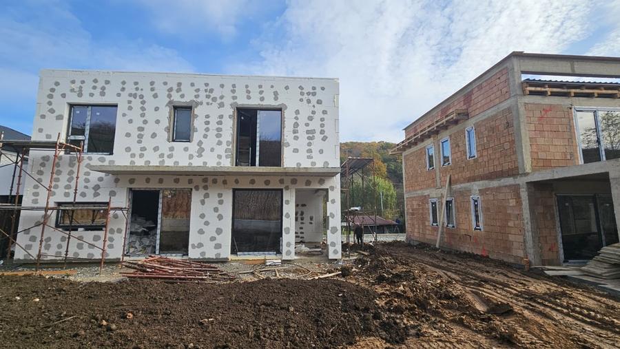 Casa individuala, 140mp utili, garaj, teren 588mp, Roata Faget - 4