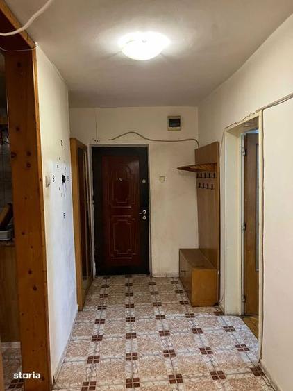 Inchiriez apartament 3 camere - 8