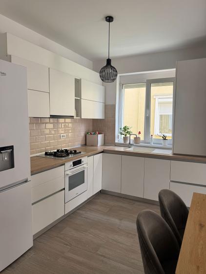 Inchiriez apartament in Dumbravita - 5