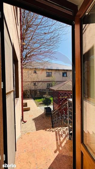 Apartament la parter, in vila, Lazu-de inchiriat- | 72.6 mp utili - 17