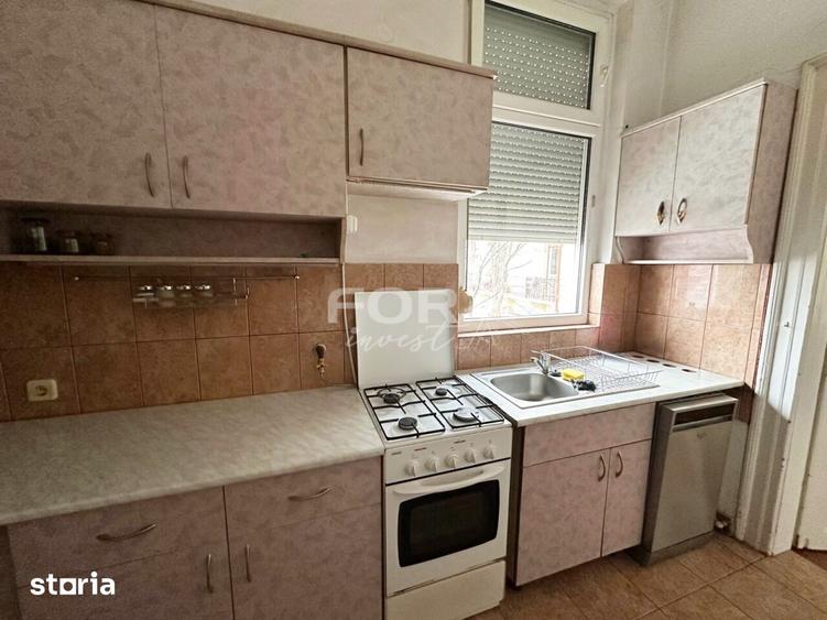 Apartament 2 camere de inchiriat, cladire istorica, Piata Unirii - 9