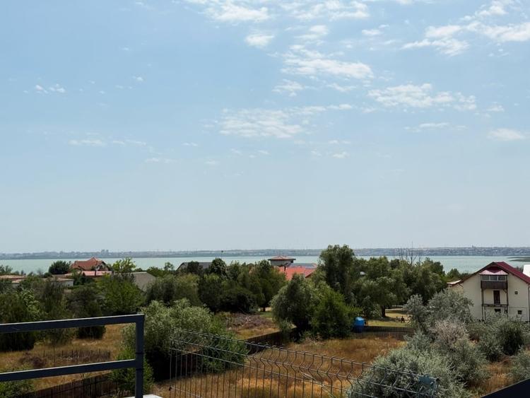 Mamaia-Sat, Vila modernă, mobilata si utilata complet, 15 camere - 46