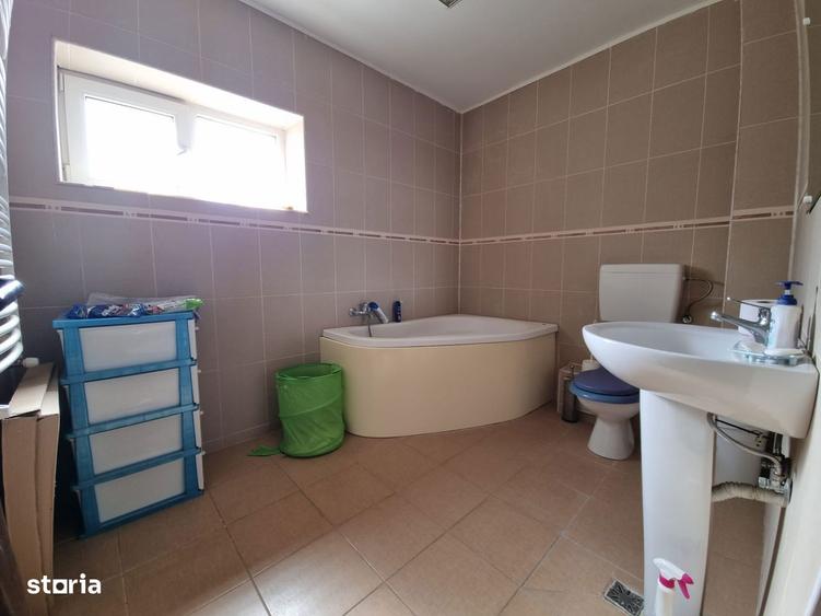Vila individuala 6 camere_4 bai_Str. Amurgului_Metrou Dimitrie Leonida - 17