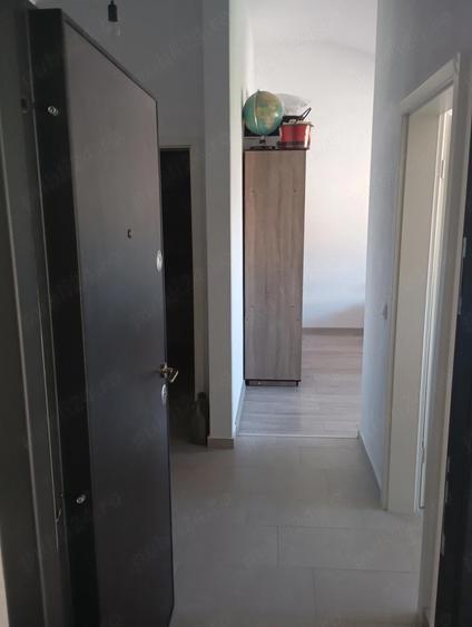Vand garsoniera in Sanpetru Resident etc 3 3mobilat vi a vis de moll Sanpetru,5 min de statia RATB. - 3