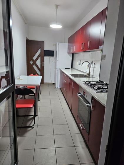 Vand garsoniera in spate la Leroy Merlin Bragadiru - 4