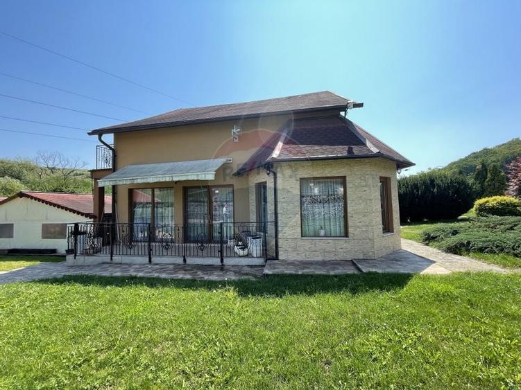 Casa individuala, curte generoasa - strada Principala, Popesti - 18