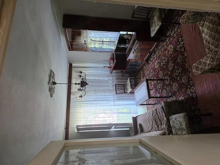 Apartament cu 3 camere semidecomandat în Micro 38