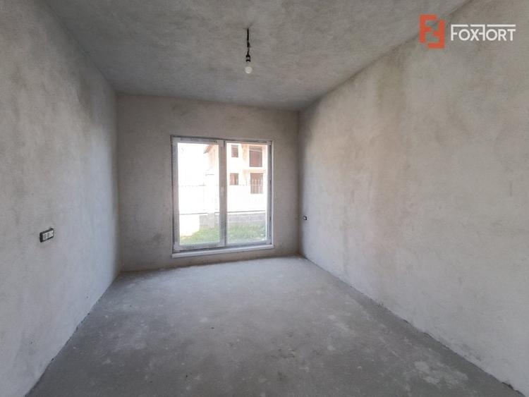 Duplex de vanzare cu 4 camere si teren de 290 mp - Giroc - 3