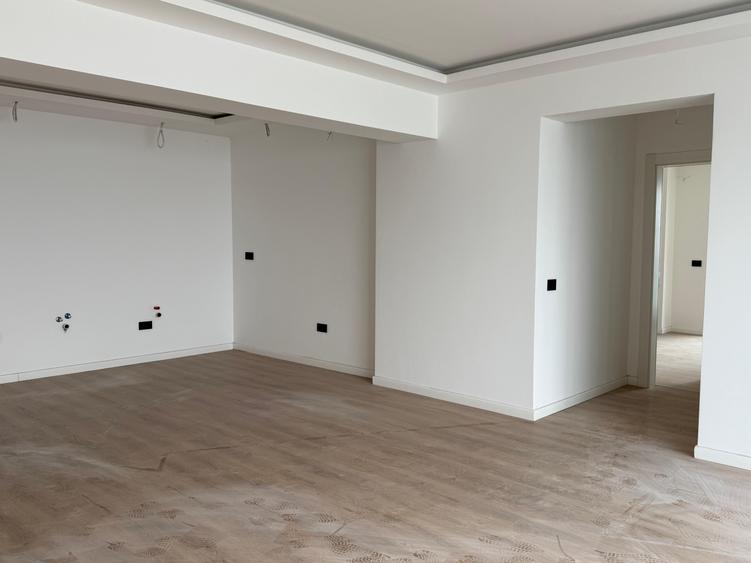 Apartament 3 camere lux cu vedere frontala la lac Mamaia - 6