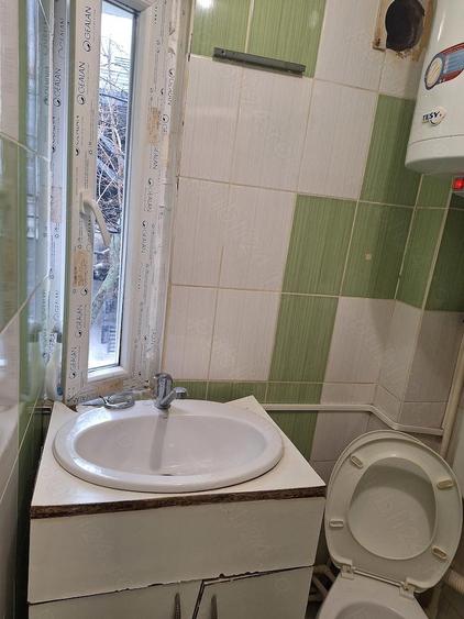 Inchiriez 2 garsoniere cu 1300 lei in spate la Mega Mall, si la straini - 7