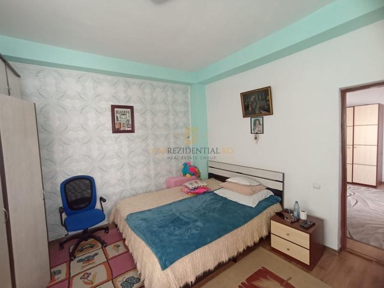 Casa spatioasa cu 7 camere, zona Bd. Brancoveanu, acces facil metrou - 7