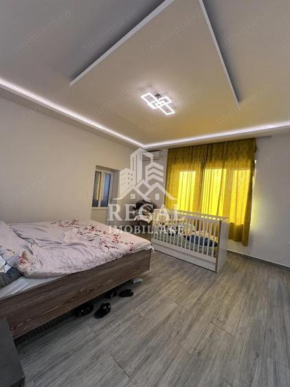 Casa spa?ioasa de vanzare in Ru?i pentru locuin?a sau investitie - 12