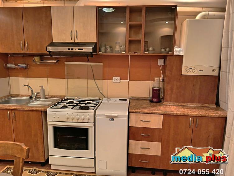 Închiriere apartament 2 camere, Micro 17 - 1