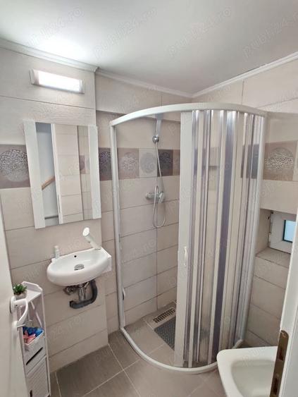 Inchiriezi garsoniera cu doua nivele - 3