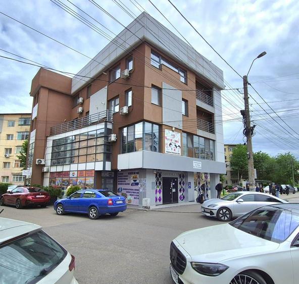Inchiriez spatiu comercial cu vad bun in Targoviste - 1