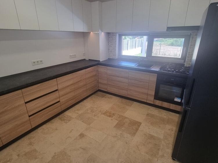 Casă de vânzare în Mogoșoaia – P+1, mobilată și utilată, cu ieșire la pădure - 15