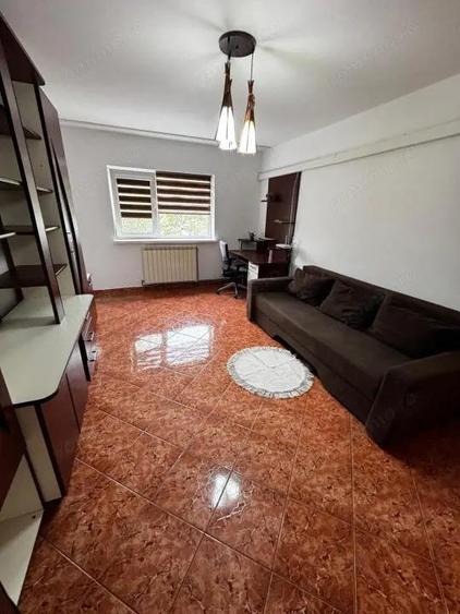 Ap 2 camere conf 1 dec, etaj 2/4, Malu Rosu - 2