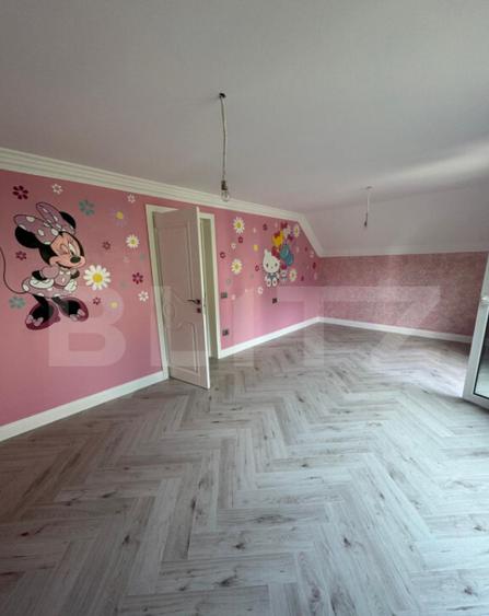 Casa cu etaj + demisol, 180 mp utili, 300 mp teren, zona Bur - 1