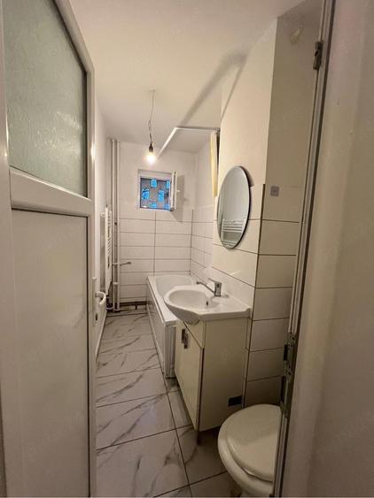 proprietar inchiriez apartament cu 3 camere - 2