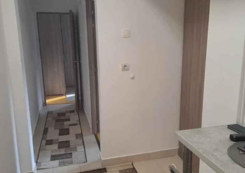 Apartament 2 camere, 40 mp,zona Vivo Mall - 1