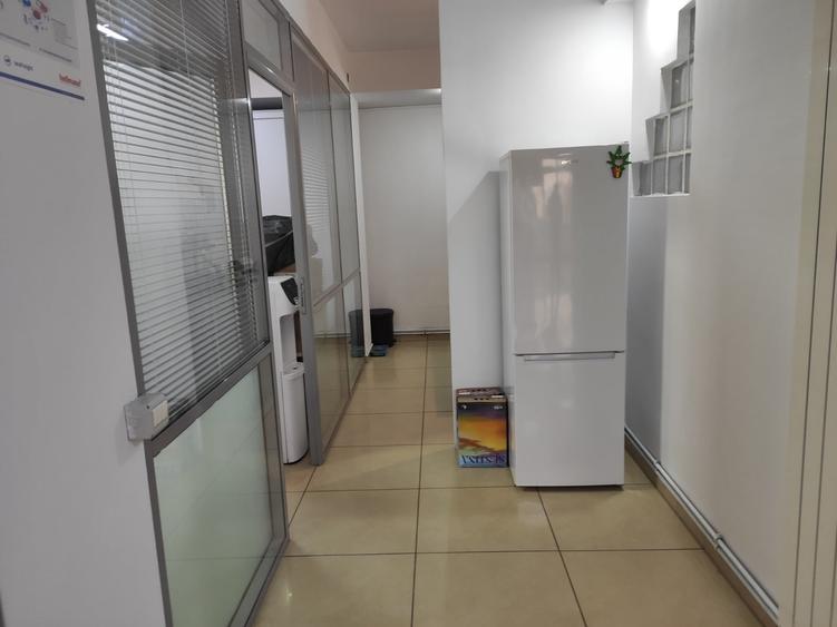 Spațiu comercial Birouri 208 mp + Terasă 196 mp - 18