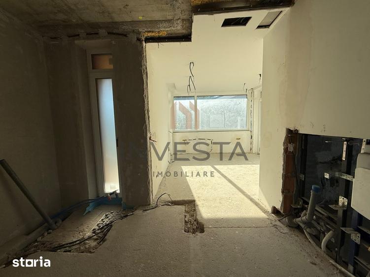 Casă cu 4 camere cu Teren 486 Mp în Iris
