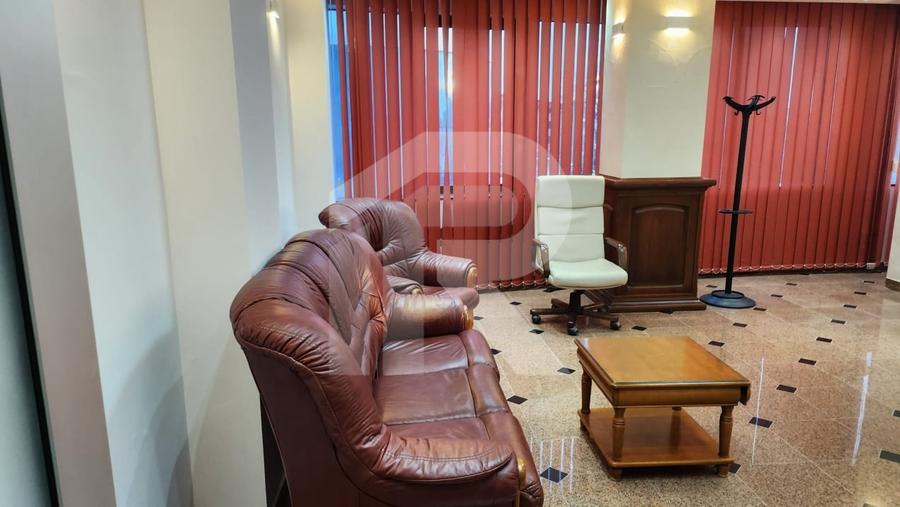 Spațiu premium birouri sau clinică, 2 corpuri, 12 parcări, lift, terasă - 7500 E - 8