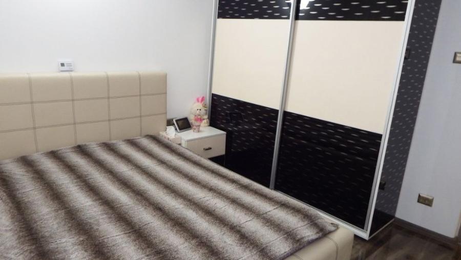 Apartament cu doua camere, decomandat - 3