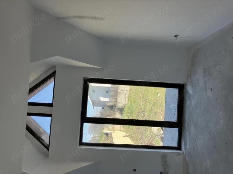 Casa noua finisata ext , semifinisata la interior , 164 mp , teren 410 mp - 3