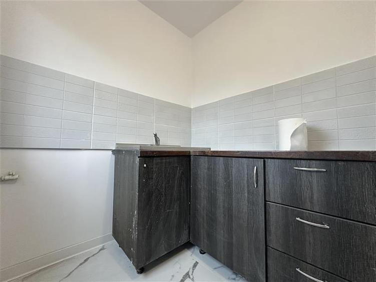 Etaj 1 cu balcon in bloc anvelopat la 500 m de Iulius Mall - 6