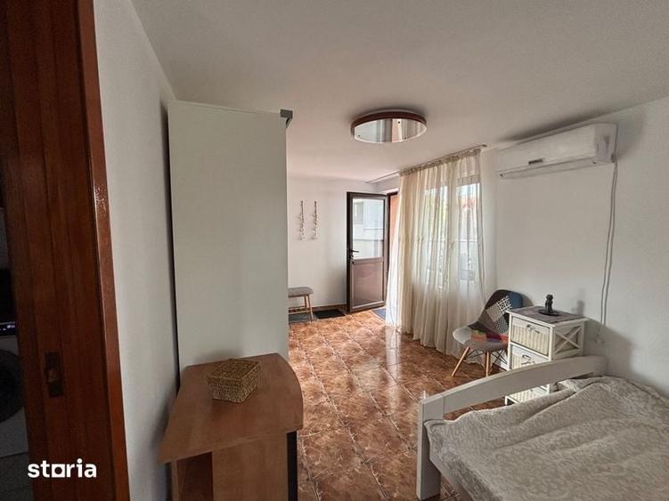 Garsonieră semidecomandată în Titan