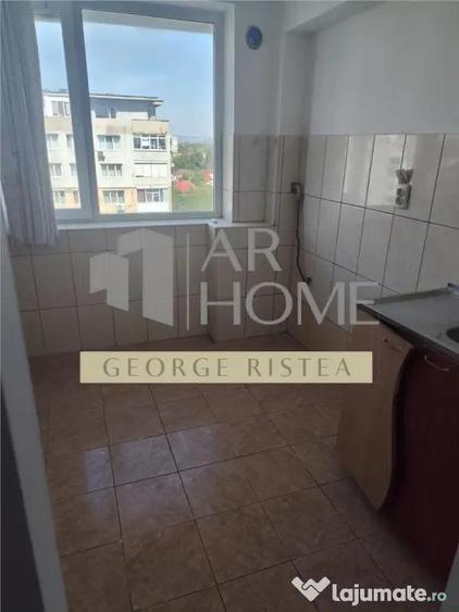 Apartament cu 2 camere semidecomandat în Cina